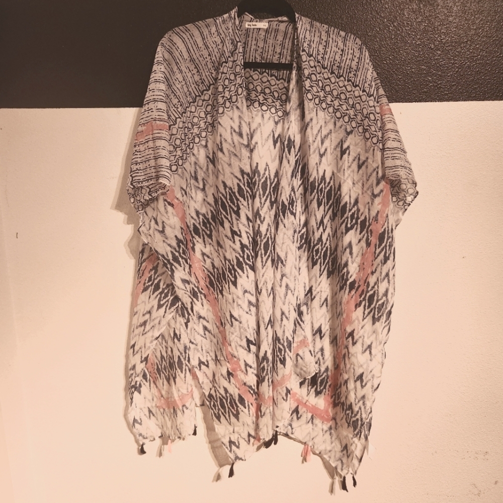 Spicy Sandia Blue White Pink Patterned Kimono One Size